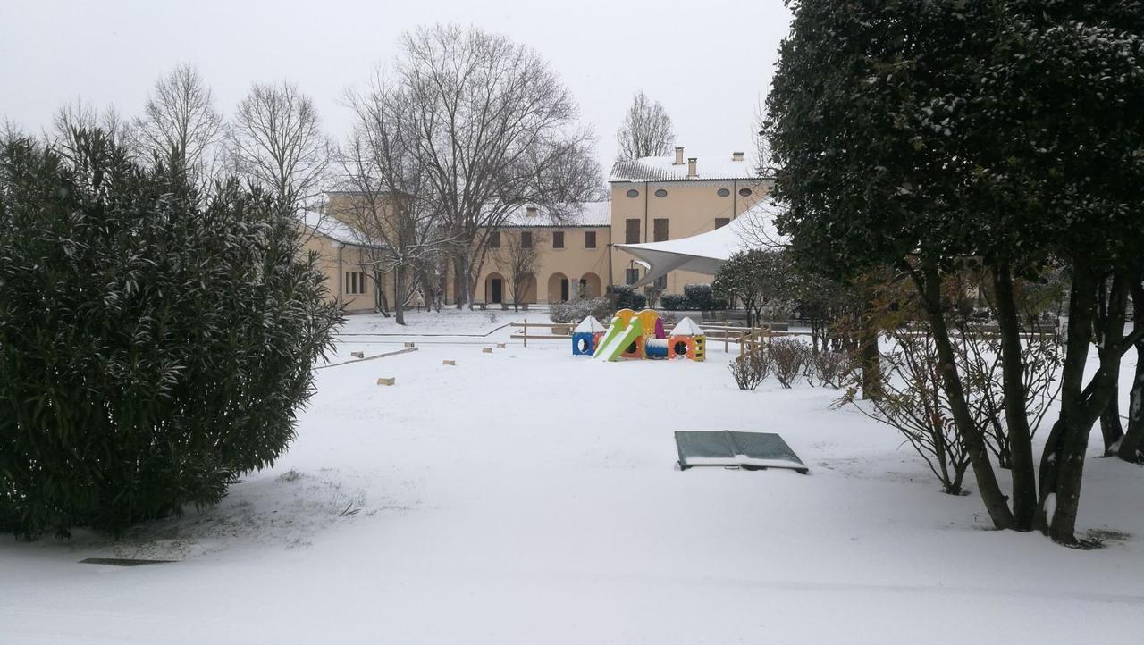 Una Hotels Occhiobello Zewnętrze zdjęcie